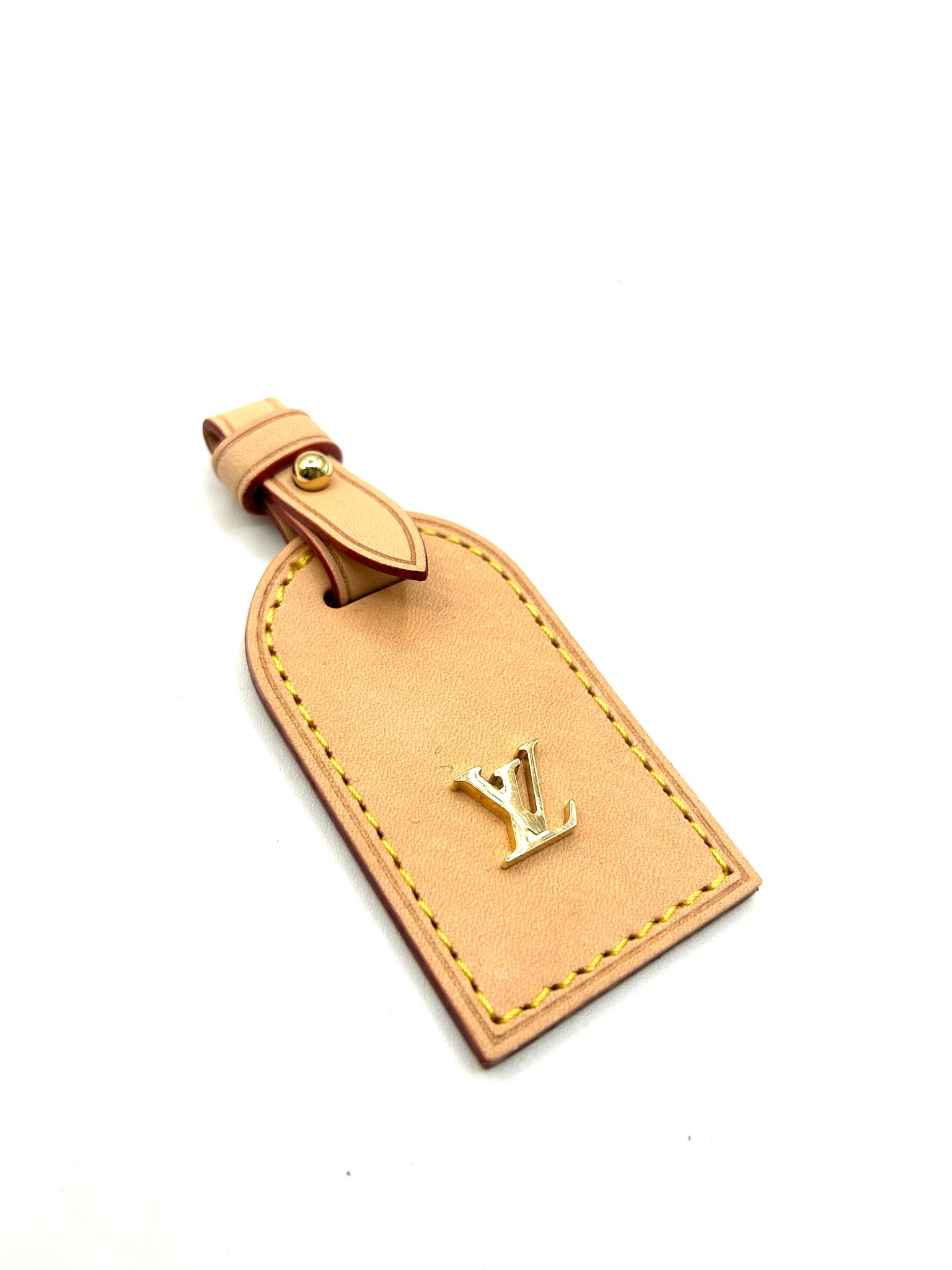 tag louis vuitton